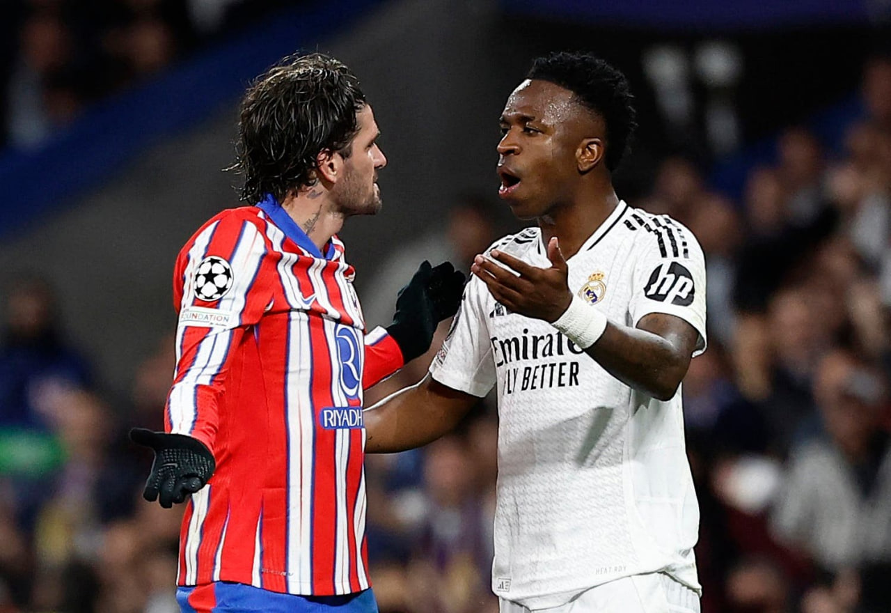 DRAMA 5 GOL DI BERNABEU! Real Madrid Bungkam Atletico Madrid Kartu Merah dan Brace Vinicius Ubah Peta Juara!